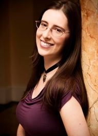 Alianne Donnelly