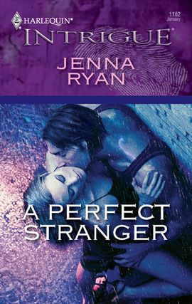 A Perfect Stranger (Harlequin Intrigue) Jenna Ryan