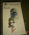 Hamlet by William Shakespeare Hamlet by William Shakespeare
