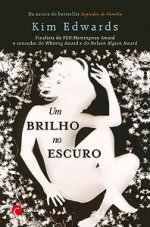 Um Brilho no Escuro
